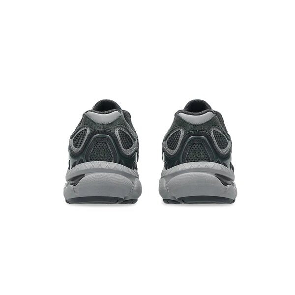 asics gel- nyc graphite grey-black gs
