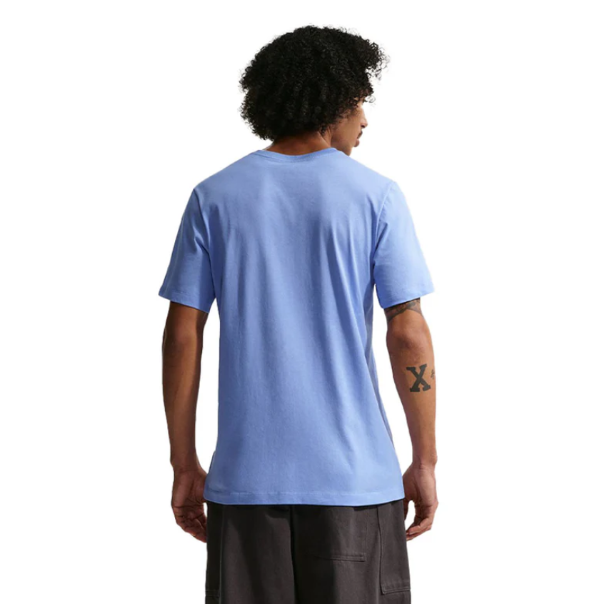 t-shirt nike sportswear club – uomo celeste
