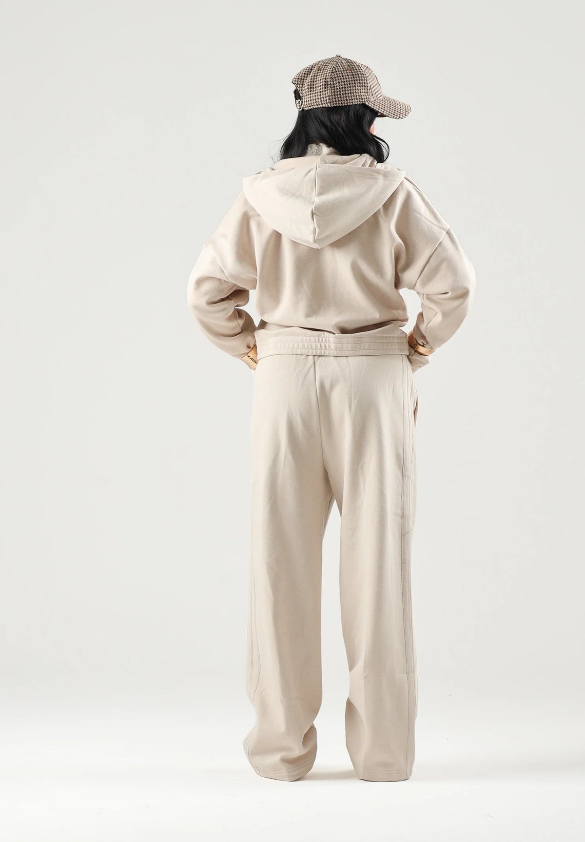adidas tuta felpata beige donna