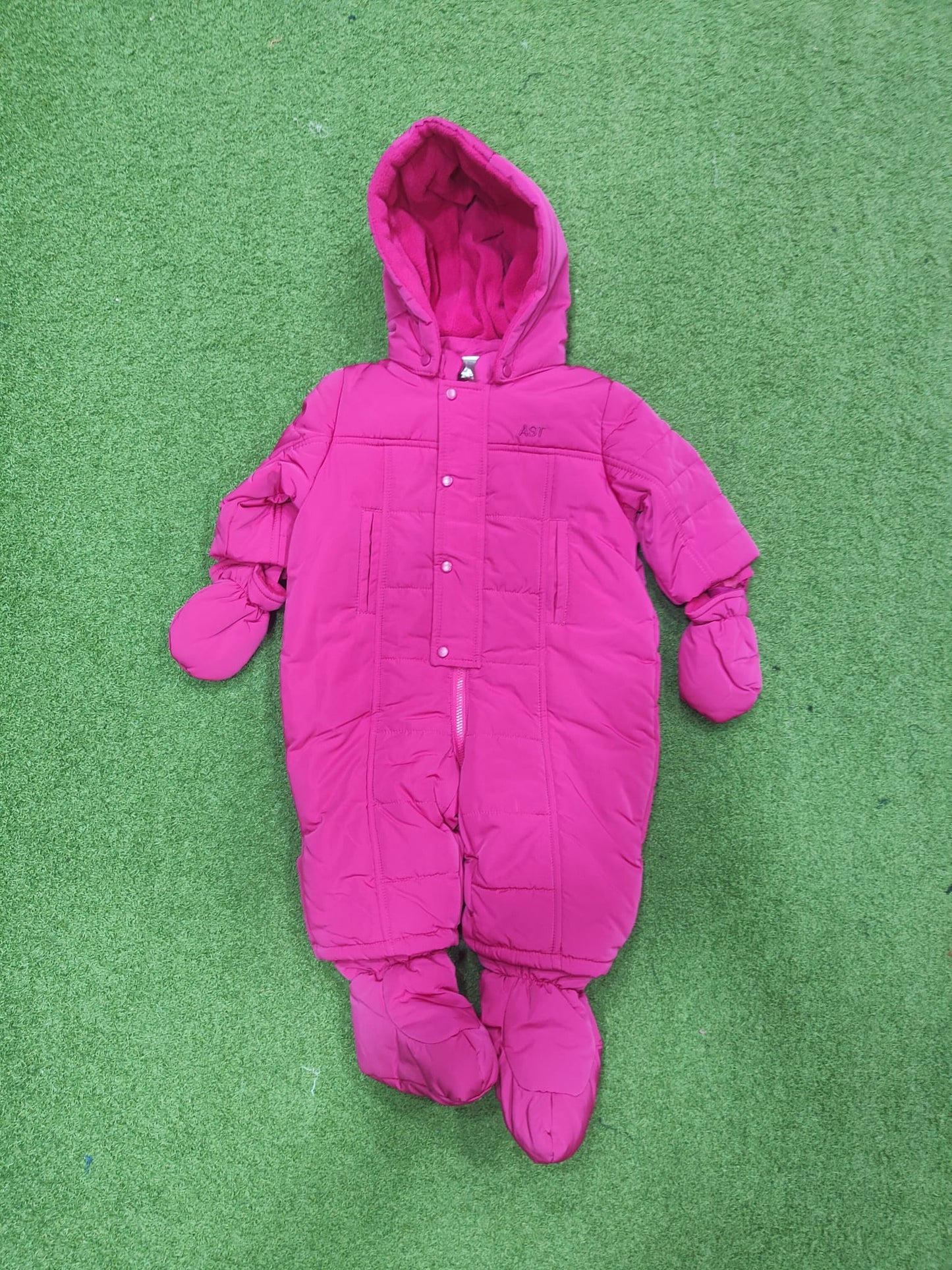 tutina neve bimba ast fuxia