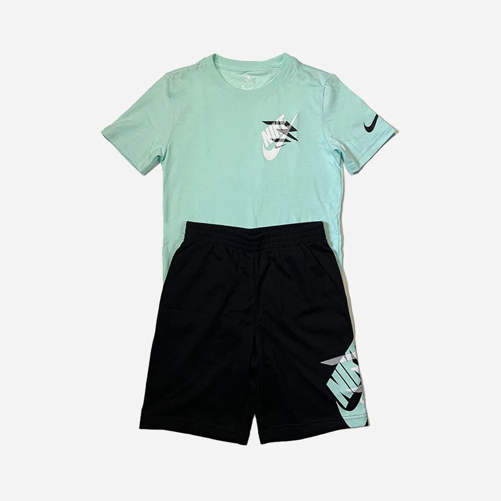 set nike t-shirt bermuda