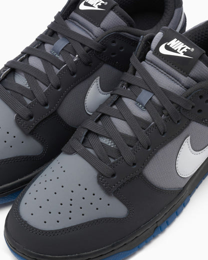 Nike Dunk Low Anthracite scarpa