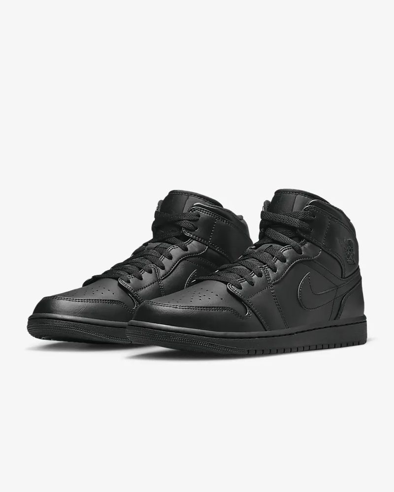 jordan 1 mid triple black gs