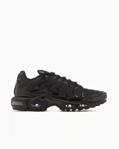NIKE AIR MAX PLUS Black