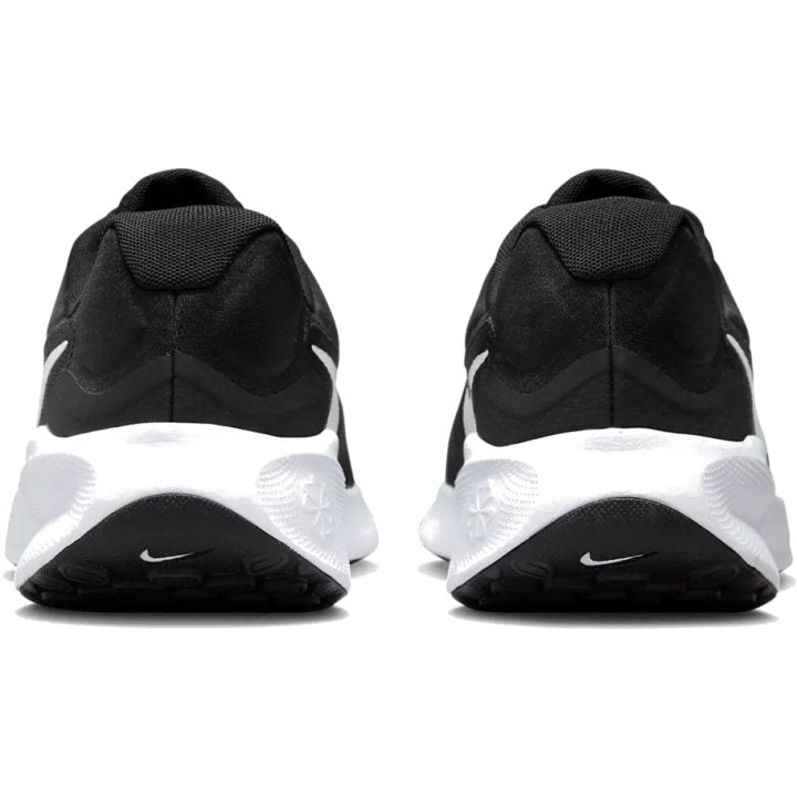 nike revolution 7 black