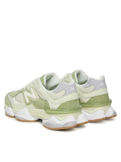 New Balance 9060 Garter Snake Pearl Grey
