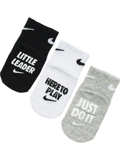 Nike Verbiage Gripper Socks 3 pack BIANCO-NERO-GRIGIO bambino