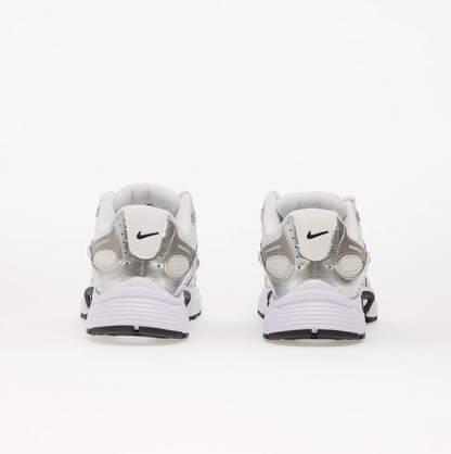 Nike V5 RNR White/Black