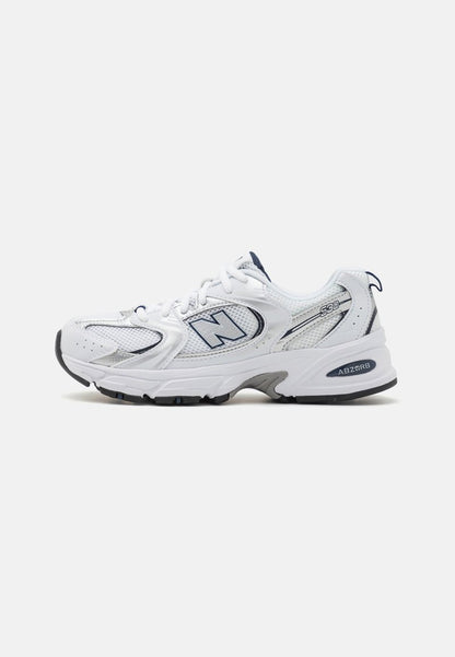 New Balance 530 White con natural indigo