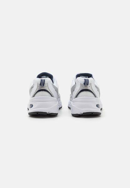 New Balance 530 White con natural indigo