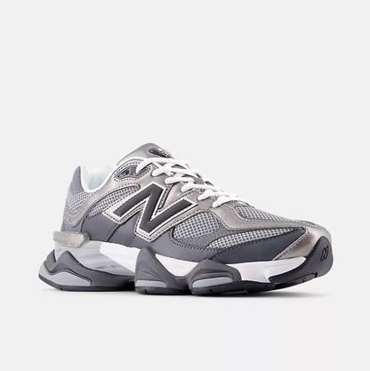 NEW BALANCE9060 Magnet/Faded Black