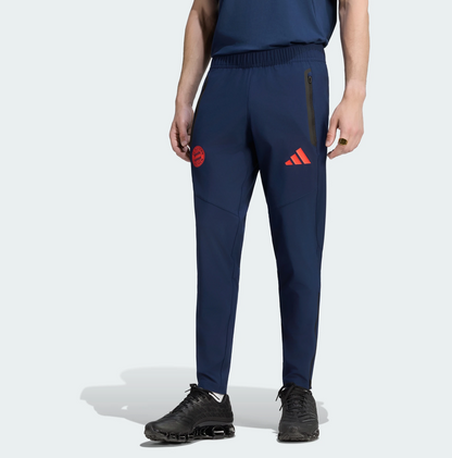 Adidas Pantalone Tiro Travel FC Bayern Muenchen uomo