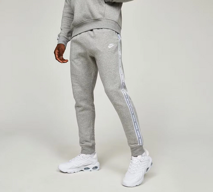 NIKE TUTA CLUB FLEECE GRAPHIC  GRIGIO UOMO