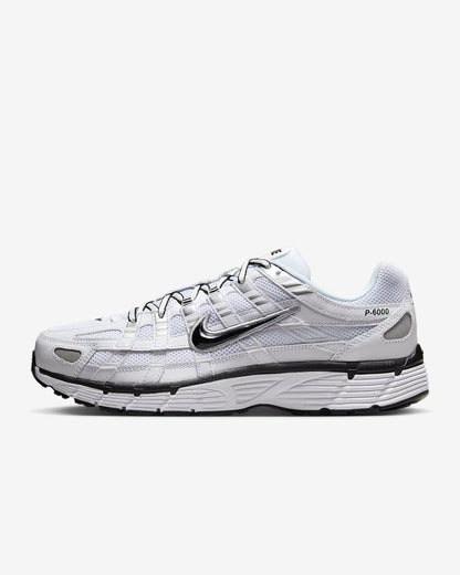 Nike P-6000 Bianco Argento Metallizzato Nero