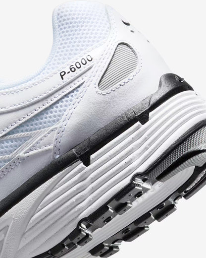Nike P-6000 Bianco Argento Metallizzato Nero
